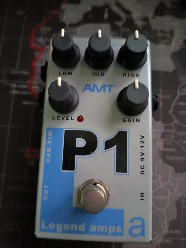 Pedal AMT P1 - Preamp do Peavey 5150
