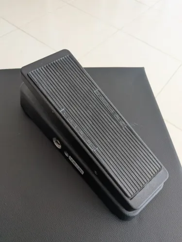 Pedal Wha Cry Baby GCB95