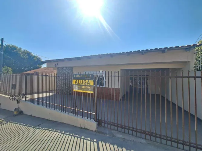 Casa para locação com 02 quartos e 01 suíte, no Cancelli em Cascavel Pr