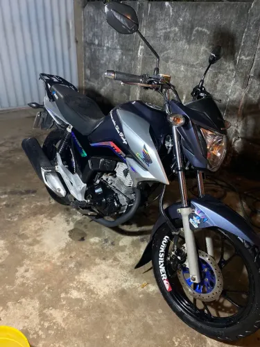 Vendo Titan 160 super conservada chama no Pix pra ir embora rápido ?