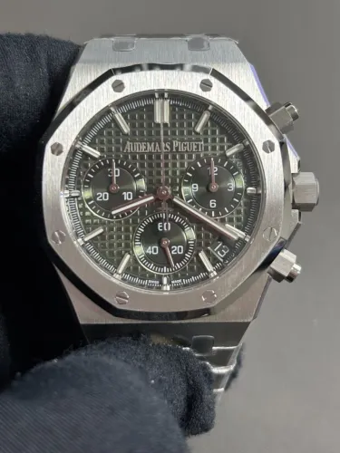 Relógio Audemars Piguet Royal Oak Chronograph 41 Milímetros mostrador Verde