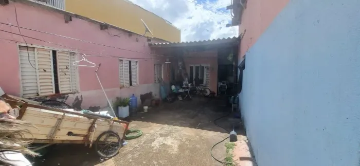 Oportunidade!!! Casa na Quadra 15 St sul***  Barato ***** 