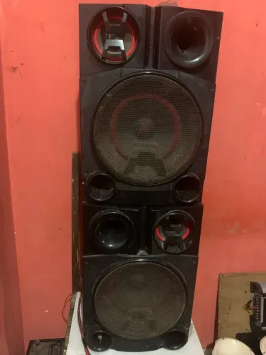 Som Potente LG XBoom - Qualidade e Potência Incríveis!