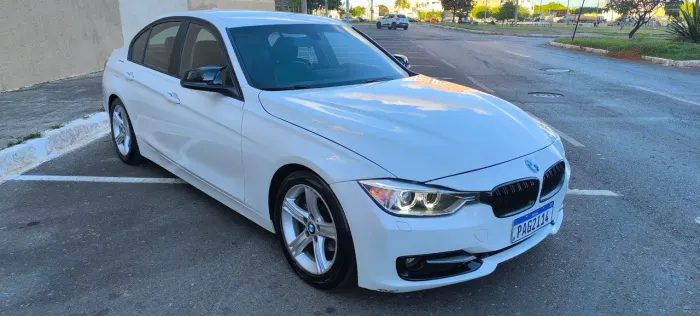 BMW 320I A 2.0 Turbo/activeflex 16V 184cv 4P 2015