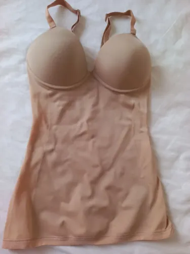 Cinta camiseta modeladora com busto e sem busto