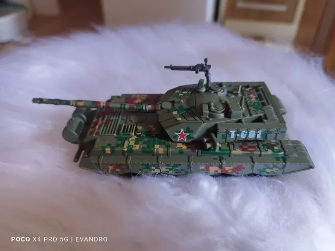 Miniatura lote tanque