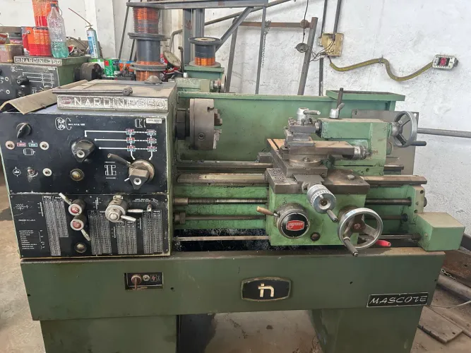 Torno Nardini 350 Mascote 