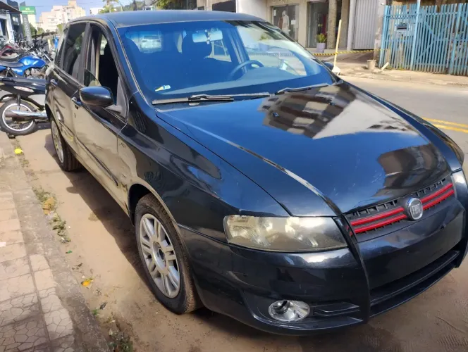 Fiat Stilo 1.8/ 1.8 SP/ Connect 16V 122cv 5P 2004