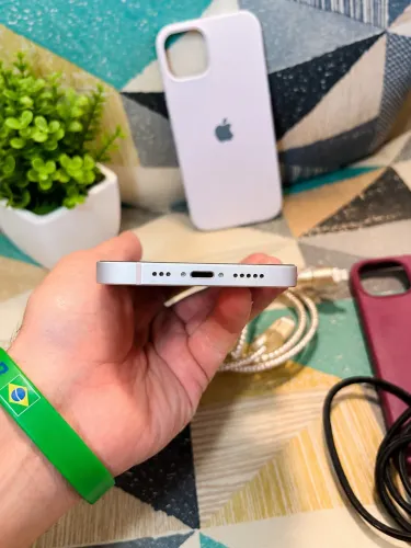 iPhone 13 rosa 128 gigas