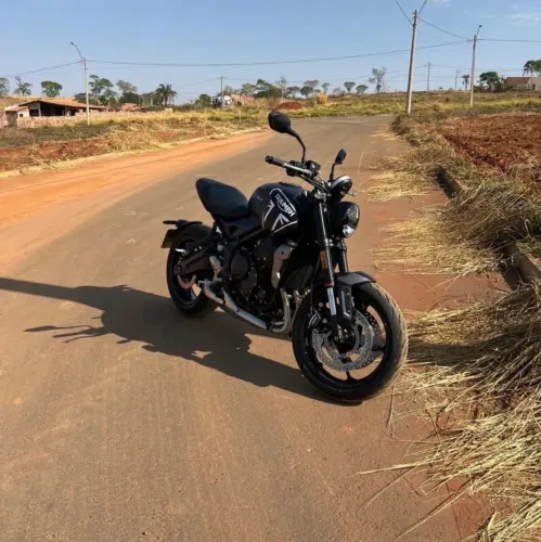 Trident 660 (2023) - Impecável, Ágil e Pronta pra Rodar!