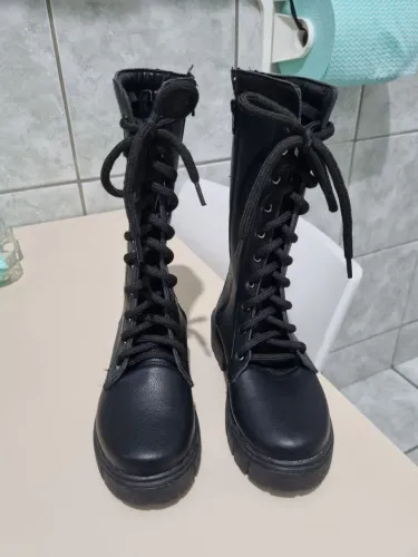 Bota infantil cano longo