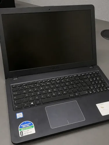 Notebook ASUS Vivobook X543U Intel Core i3 - 15.6" (Ótimo p/ Estudos e Trabalho)