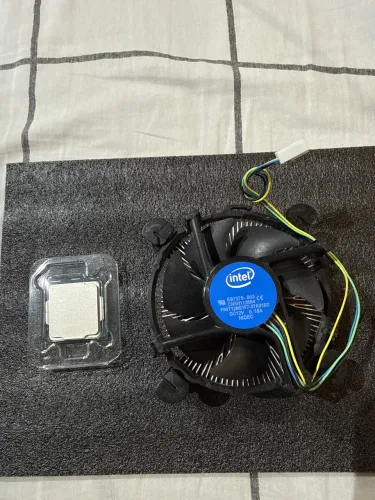 INTEL CORE I5-10400 SRH3X 2.90ghz