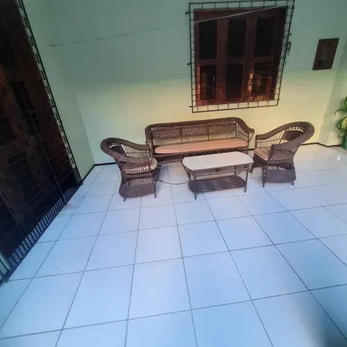 Conjunto de sofá e duas poltronas para varandas