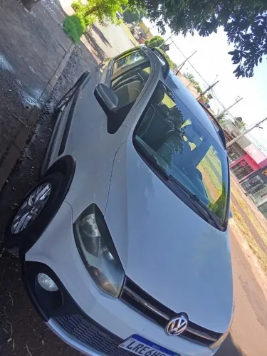 Volkswagen Crossfox I Motion 1.6 MI T. Flex 8V 5P 2014