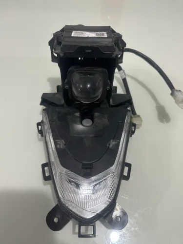 Farol Lander ano 2025- original pequeno trinco funcionando perfeitamente
