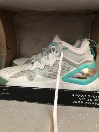 TENIS ADIDAS SON OF CHI