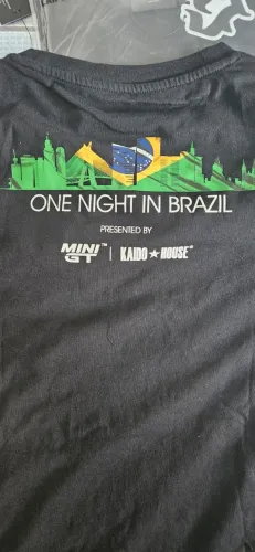 Uma unidade camiseta salão diecast 6 one night in brazil