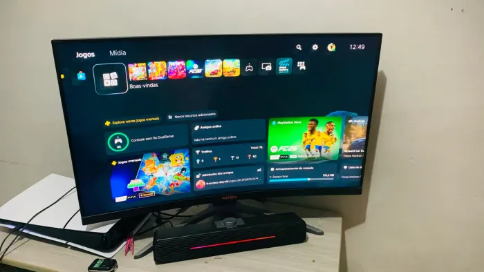 Monitor AOC
