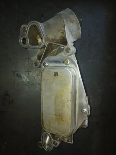 Suporte com resfriado óleo cruze