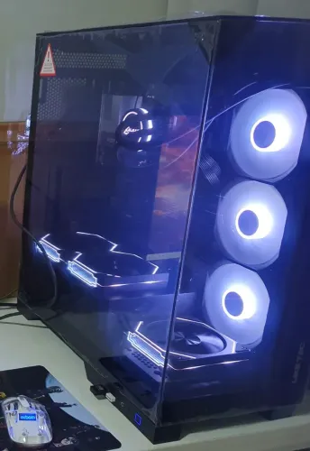 CPU Ryzen 9 7900X WiFi/ 16GB DDR5 5.200/ NVME 240GB+HD500GB/ 3080 TI 12GB/ Aceito Trocas