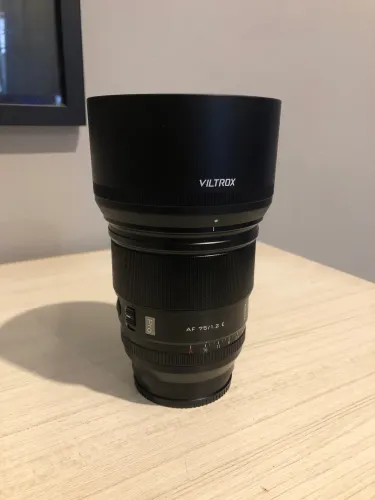 Viltrox 75mm 1.2 Sony
