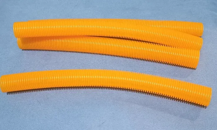 LEGO tubo aero pneumático 32x3x2 ?, laranja transparente (EXTREMAMENTE RARO) - 4 un.