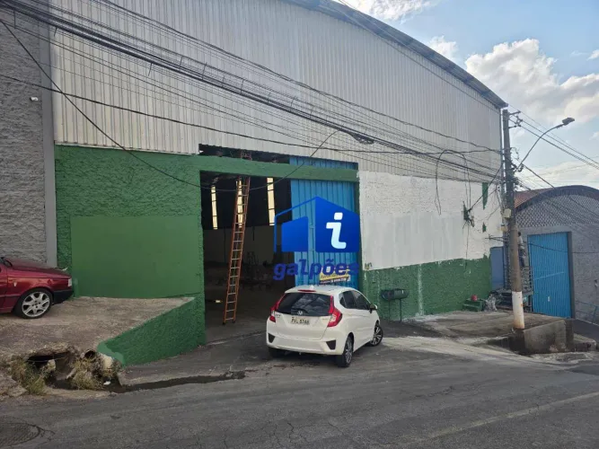 Galpão com 1000 m² no Jardim Piemont - Betim/MG