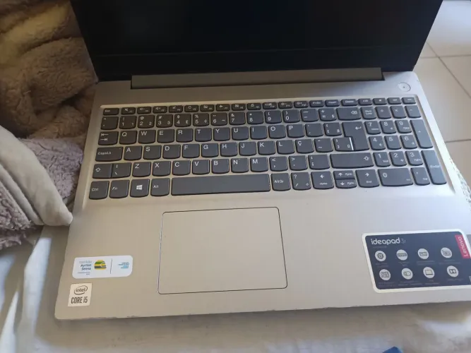 Lenovo IdeaPad 3i