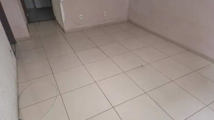 Rua Guatambu 1 quarto 1.300,00 sem iptu e condomínio