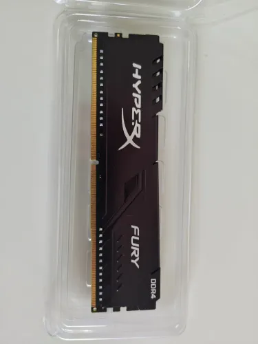 Memória RAM 8GB DDR4