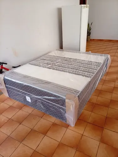 Cama box acoplado
