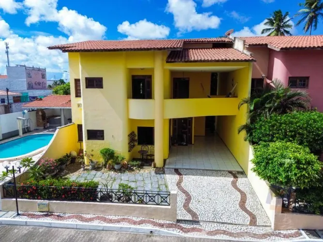 Casa no Condomínio Novo Milênio I com 5 suítes à venda, 207 m² - Cidade dos Funcionários -