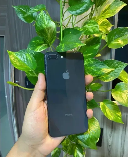IPHONE 8 PLUS IMPECÁVEL 