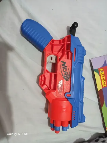 Nerf com 6 balas