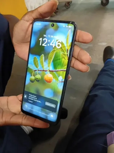 Vendo meu celular realme C65 funcionando perfeitamente tudo 400