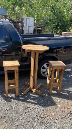 Mesa bistrô e banqueta