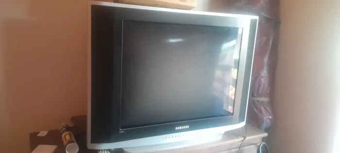Tv 29 e uma 21 para sitio perfeitas condições