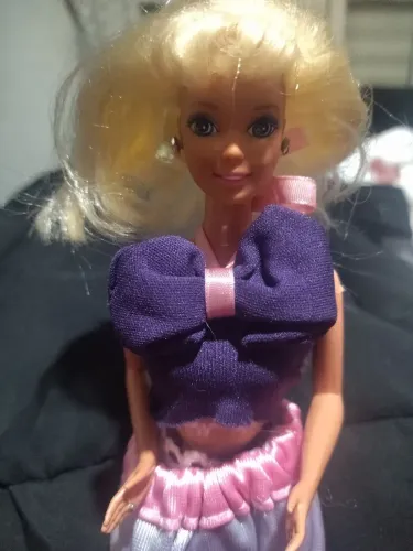 Boneca Barbie antiga da estrela