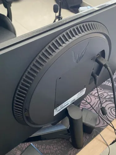 Monitor LG UltraGear 24? 180Hz IPS 1ms