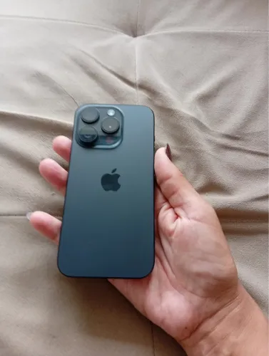 iPhone 15 pro - 128 gb