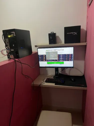 Setup Gamer Completo i7-7700K + GTX 1080 + Monitor 240Hz - CS2 220 a 250 FPS