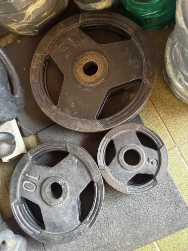 Anilha olímpica de ferro 5 10 15kg - R$ 15 o kg