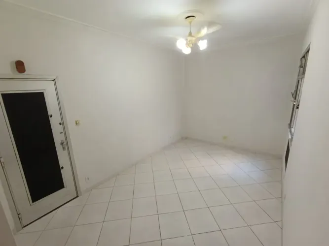 Apartamento na Praça Afonso Pena na Tijuca