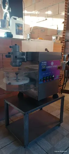 Máquina de salgados consultomaq