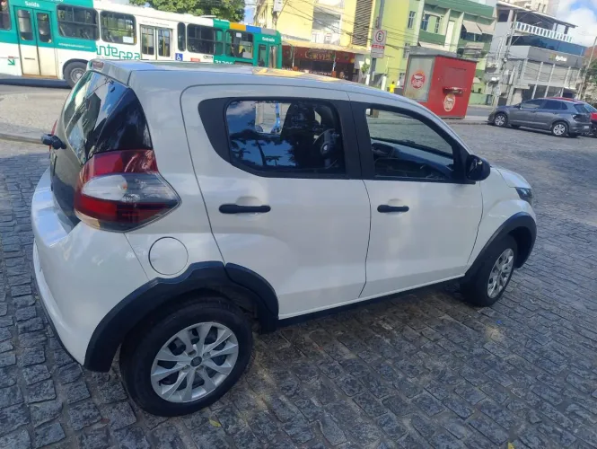 Fiat Mobi Like 1.0 Fire Flex 5P. 2024
