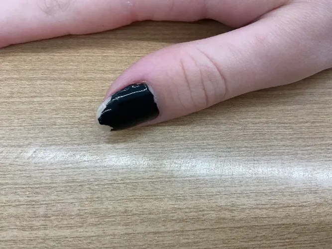 unha limda pintada nova