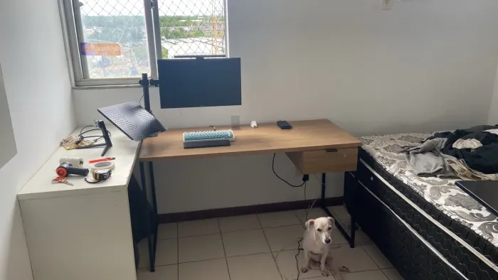 Mesa de Escritório/Estudo Marrom (Somente a Mesa)
