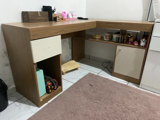 Vendo MESA em L