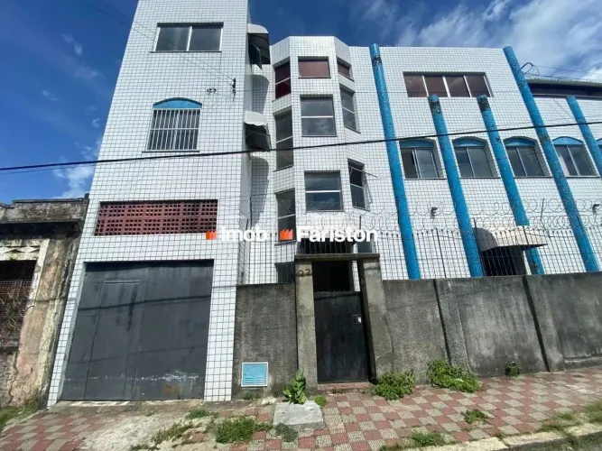 Casa à venda no bairro Benfica - Fortaleza/CE